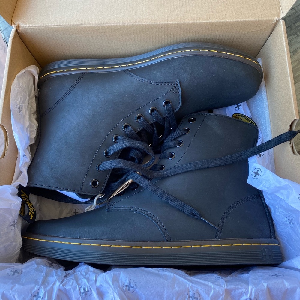 Dr. Martens black men’s ankle boots